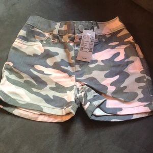 Toddler Camo shorts